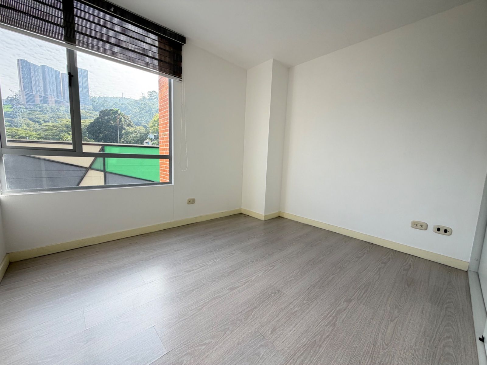 APARTAMENTO EN ARRIENDO UBICADO EN MEDELLIN SECTOR CASTROPOL - 7