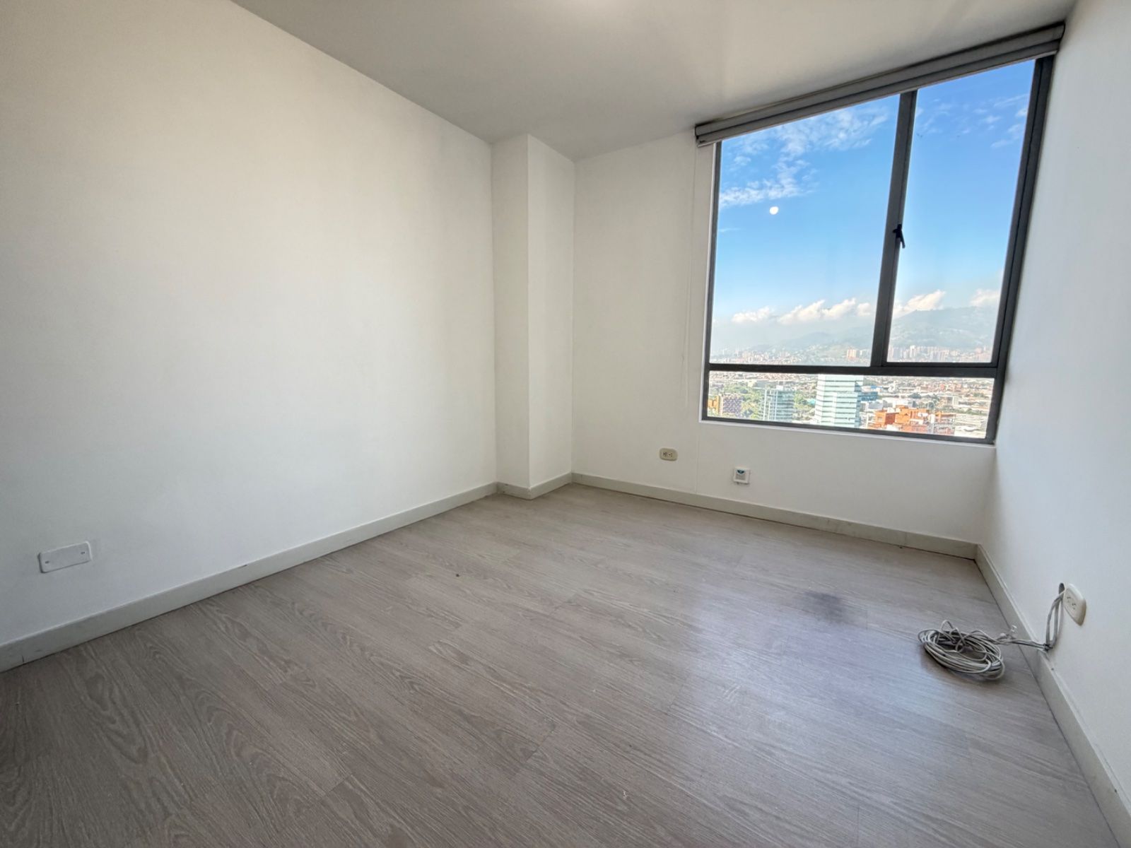 APARTAMENTO EN ARRIENDO UBICADO EN MEDELLIN SECTOR CASTROPOL - 5