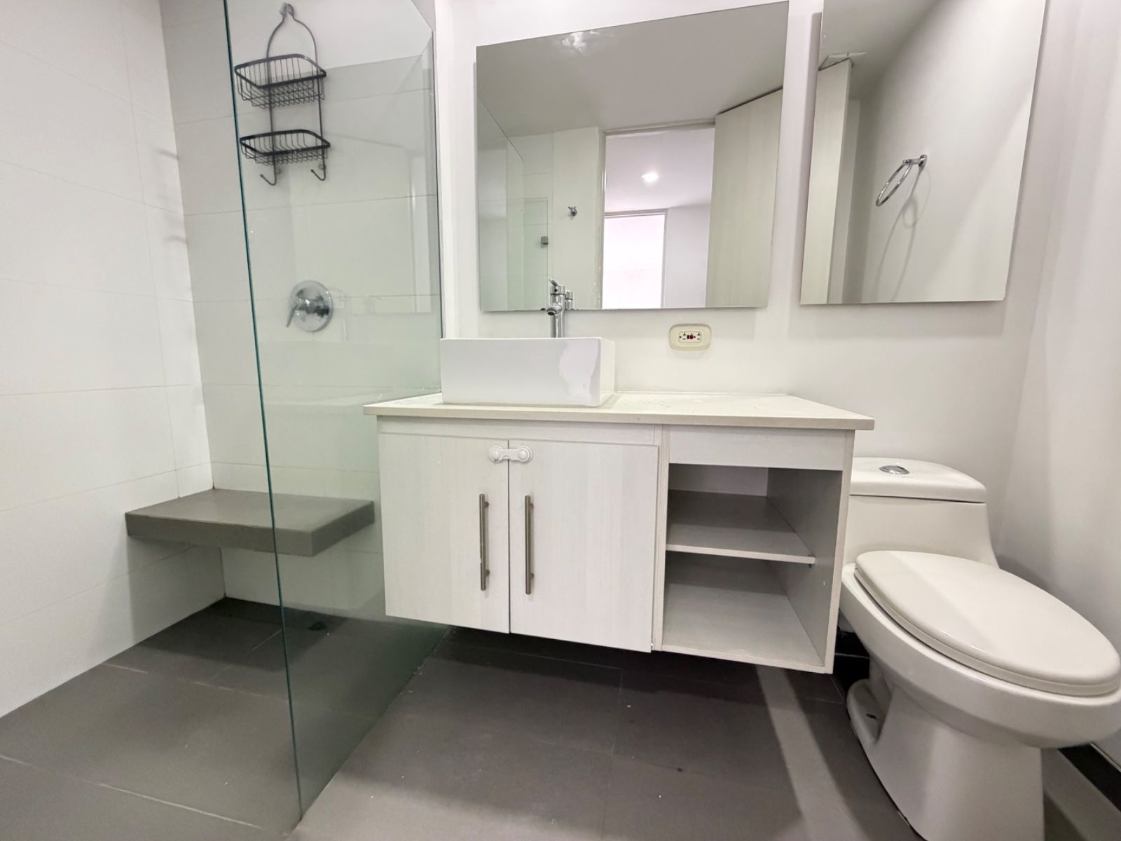 APARTAMENTO EN ARRIENDO UBICADO EN MEDELLIN SECTOR CASTROPOL - 8