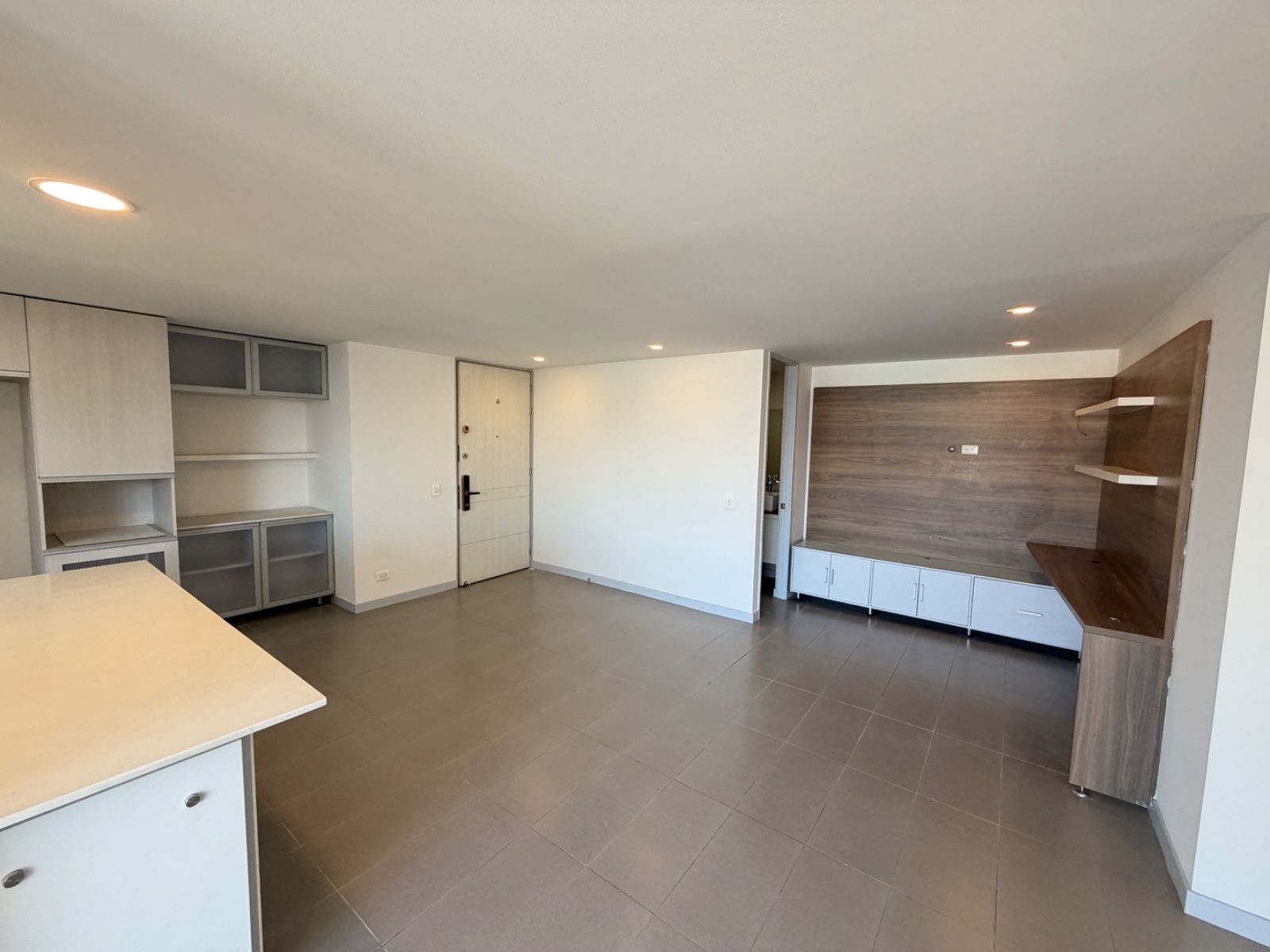 APARTAMENTO EN ARRIENDO UBICADO EN MEDELLIN SECTOR CASTROPOL - 5