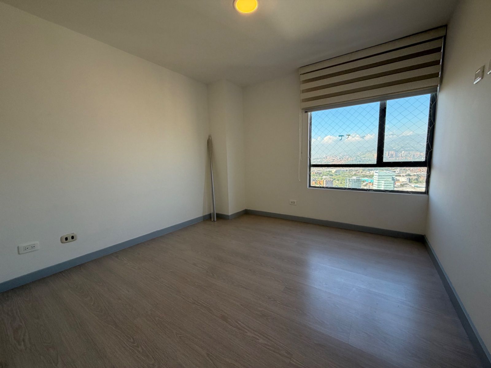 APARTAMENTO EN ARRIENDO UBICADO EN MEDELLIN SECTOR CASTROPOL - 7