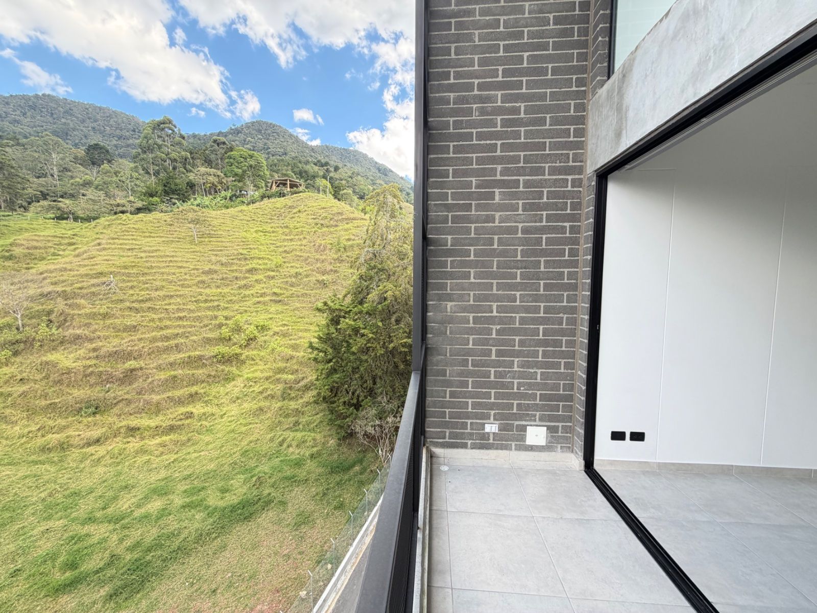 APARTAESTUDIO EN ARRIENDO UBICADO EN ENVIGADO SECTOR LOMA DEL ESCOBERO - 10