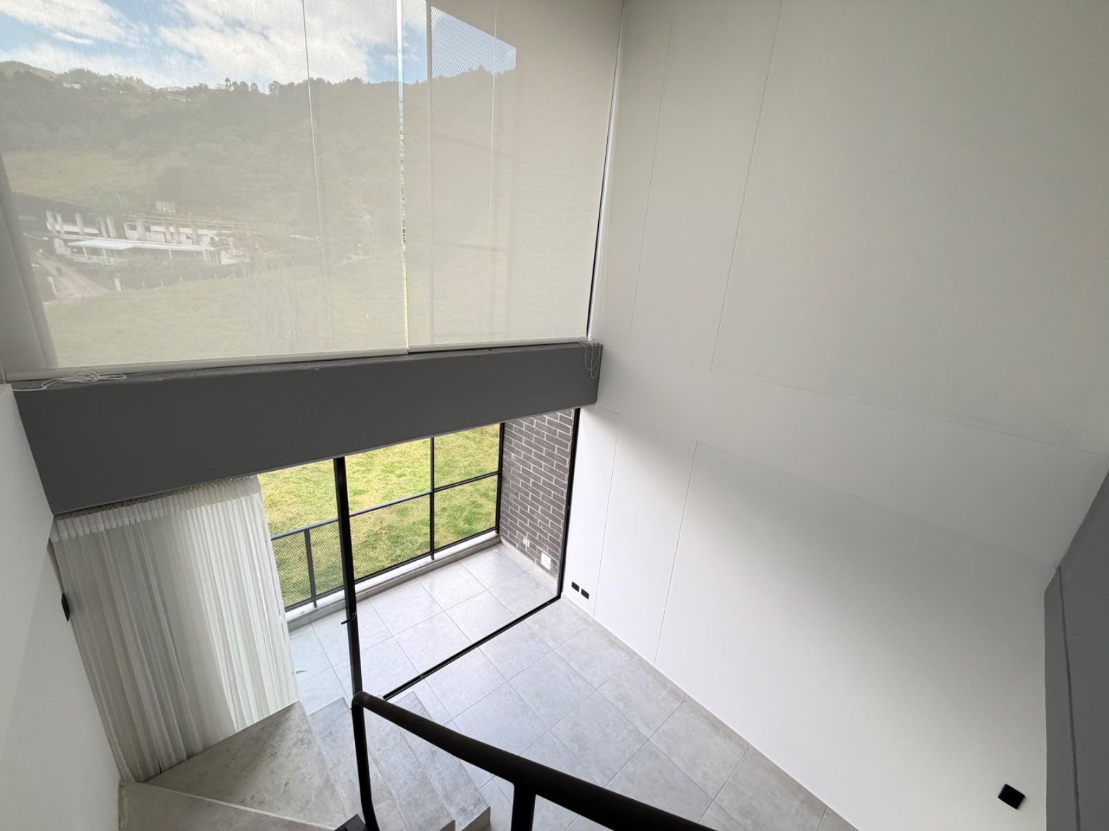 APARTAESTUDIO EN ARRIENDO UBICADO EN ENVIGADO SECTOR LOMA DEL ESCOBERO - 5