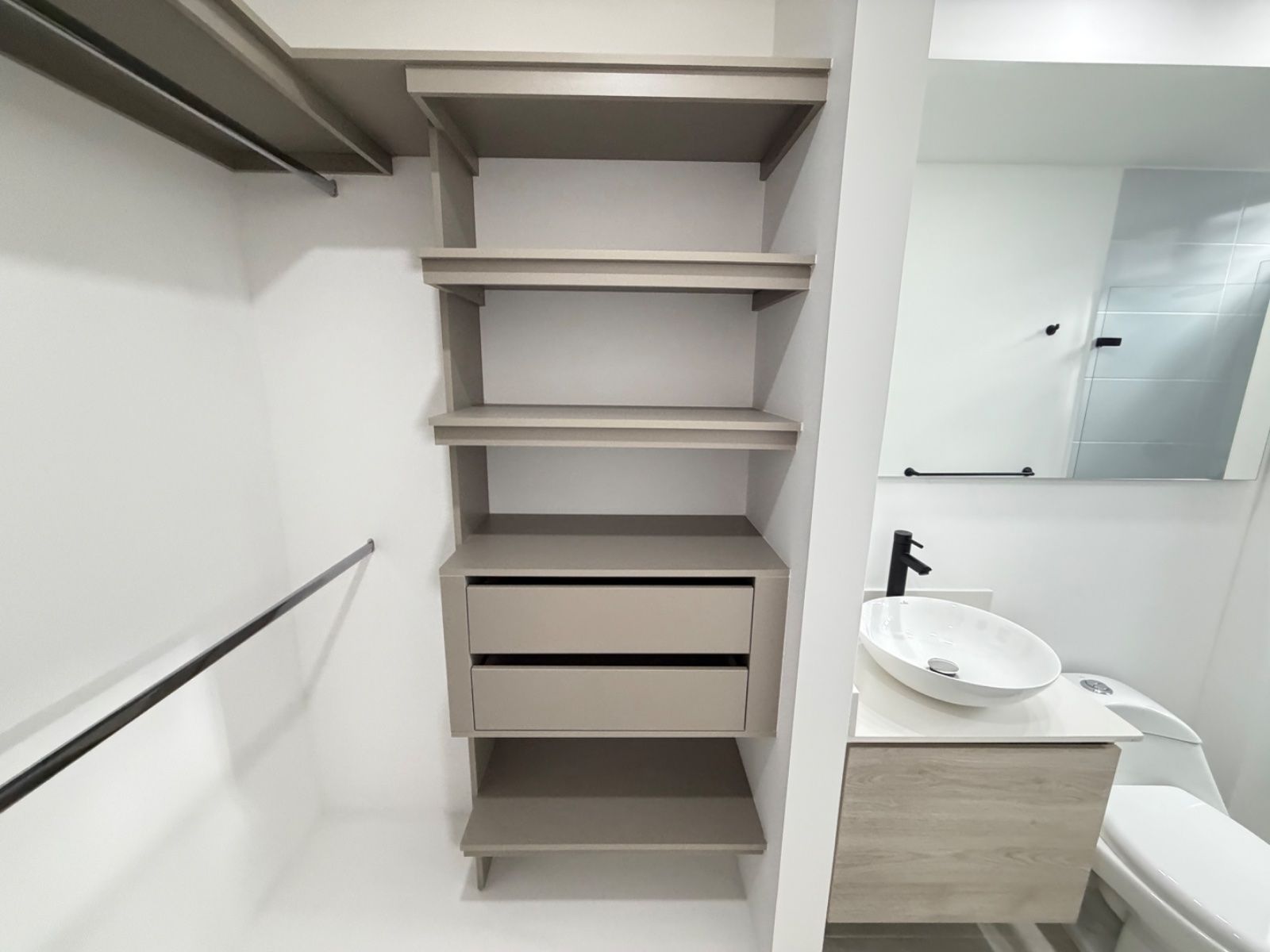 APARTAESTUDIO EN ARRIENDO UBICADO EN ENVIGADO SECTOR LOMA DEL ESCOBERO - 8
