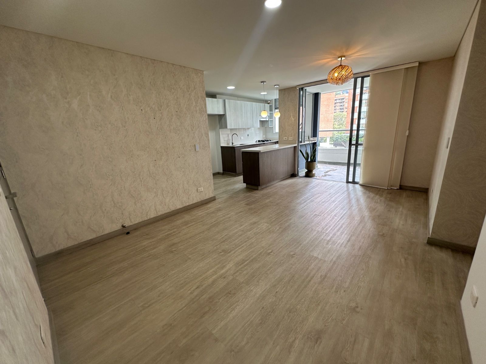 APARTAMENTO EN ARRIENDO UBICADO EN ENVIGADO SECTOR LOMA DE LOS MESA