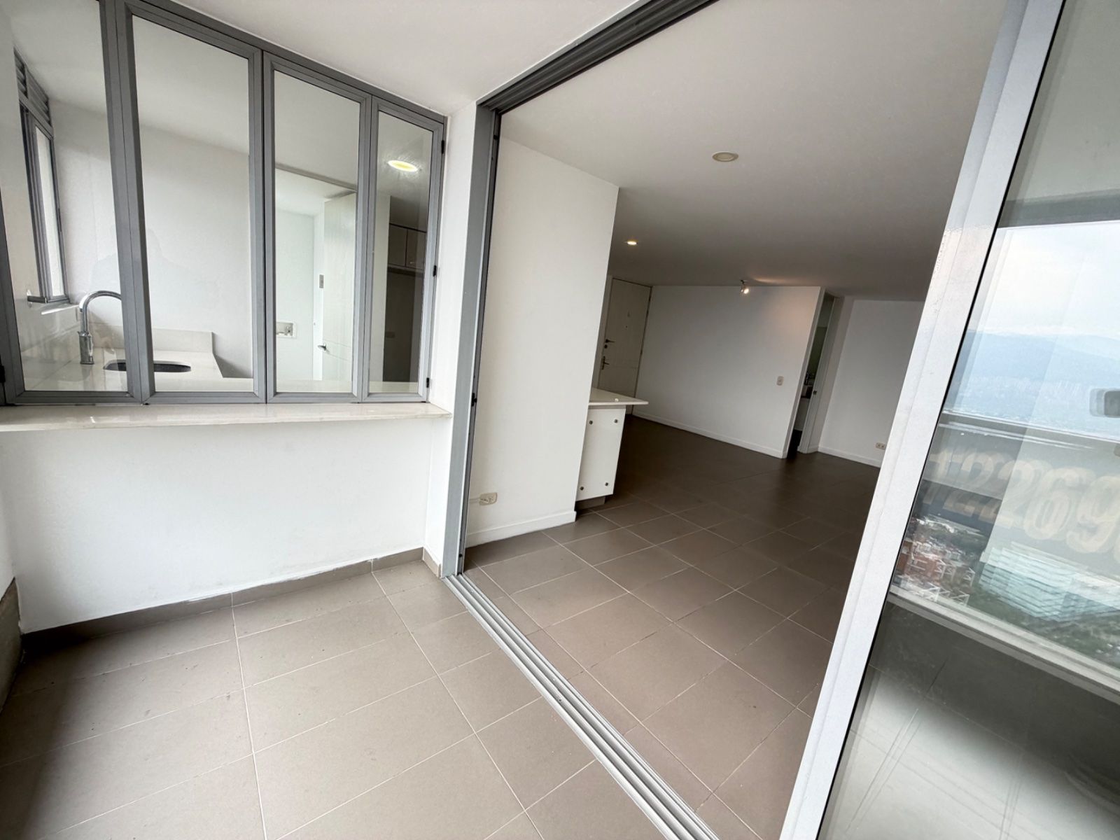 APARTAMENTO EN ARRIENDO UBICADO EN MEDELLIN SECTOR CASTROPOL - 14