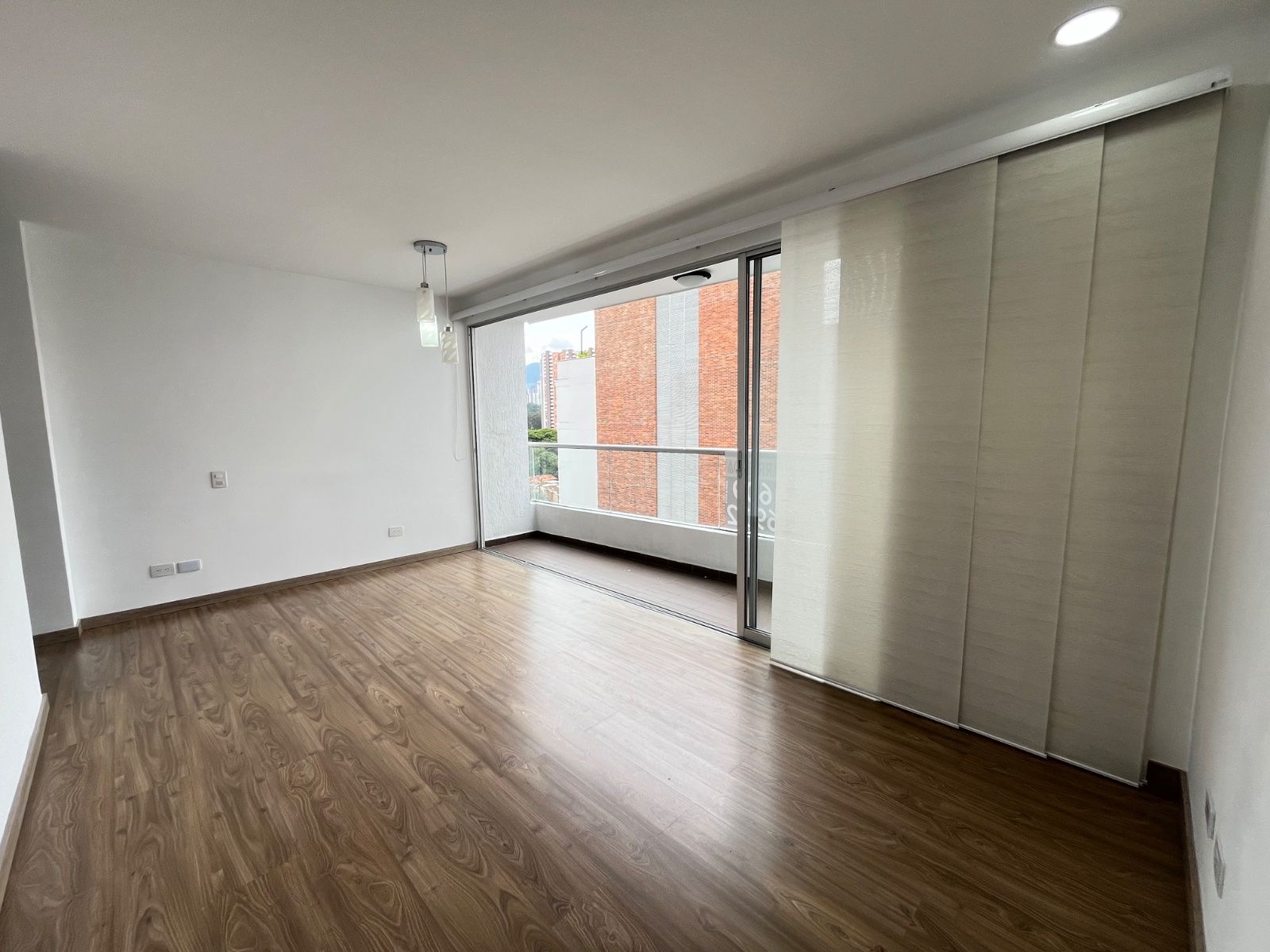 APARTAMENTO EN ARRIENDO UBICADO EN SABANETA SECTOR PRADOS