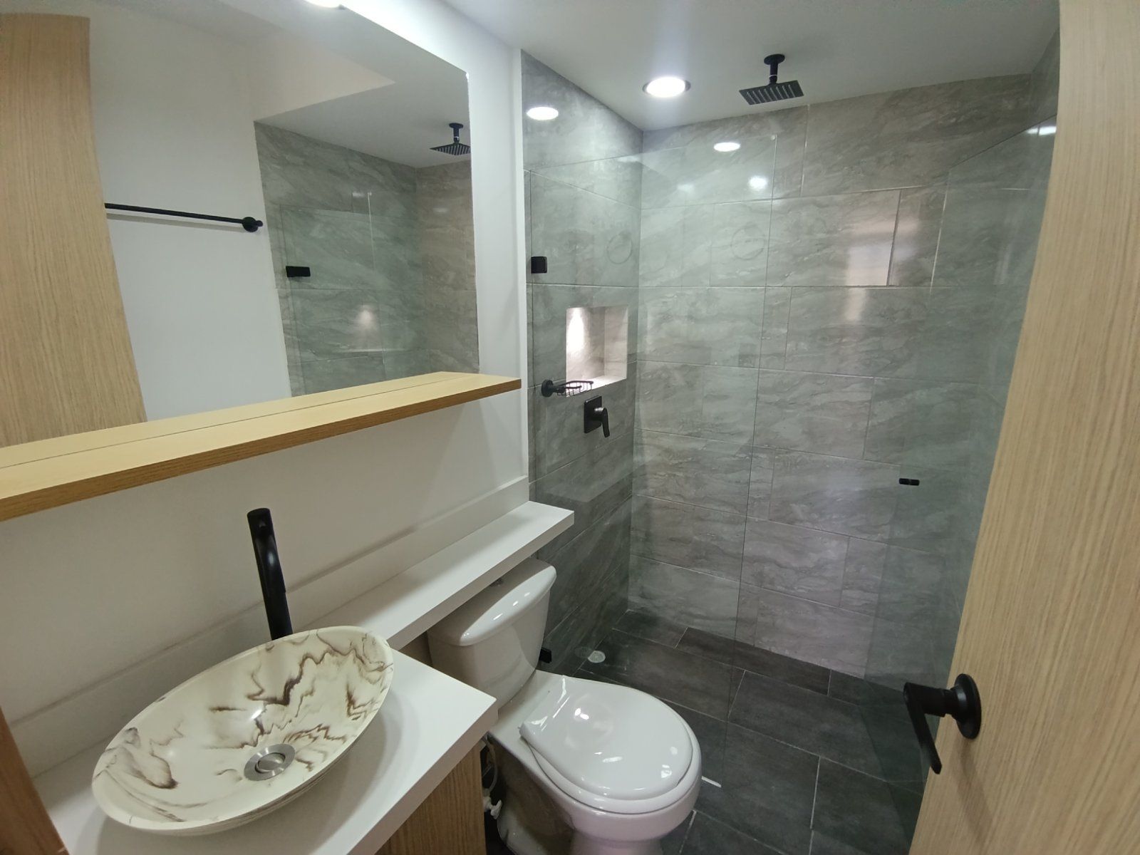 APARTAMENTO EN ARRIENDO UBICADO EN EL CARMEN DE VIBORAL SECTOR CAMPO ALEGRE - 6