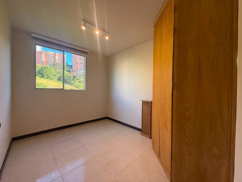 APARTAMENTO EN ARRIENDO UBICADO EN SABANETA SECTOR ALTO DE LAS FLORES - 7