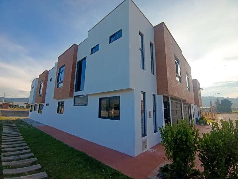 CASA EN ARRIENDO UBICADO EN LA CEJA ANTIOQUIA - 21