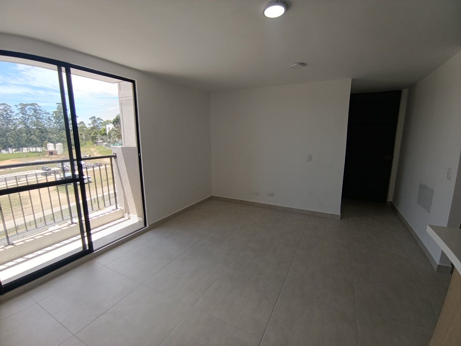 APARTAMENTO EN ARRIENDO UBICADO EN RIONEGRO - 2