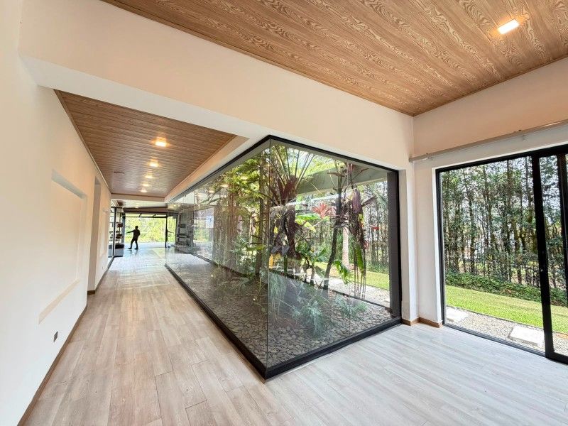 CASA EN ARRIENDO UBICADA EN RIONEGRO SECTOR LLANOGRANDE - 3