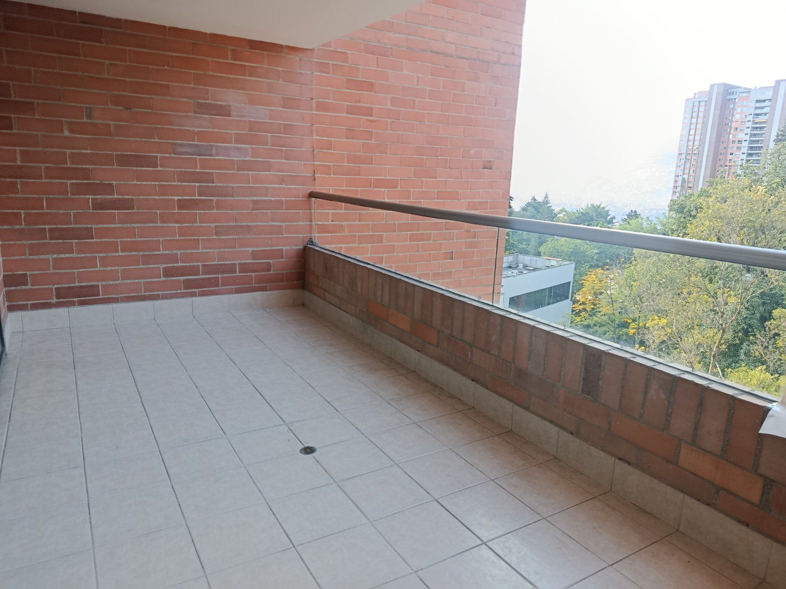 APARTAMENTO EN ARRIENDO UBICADO EN MEDELLÍN SECTOR EL POBLADO - 9