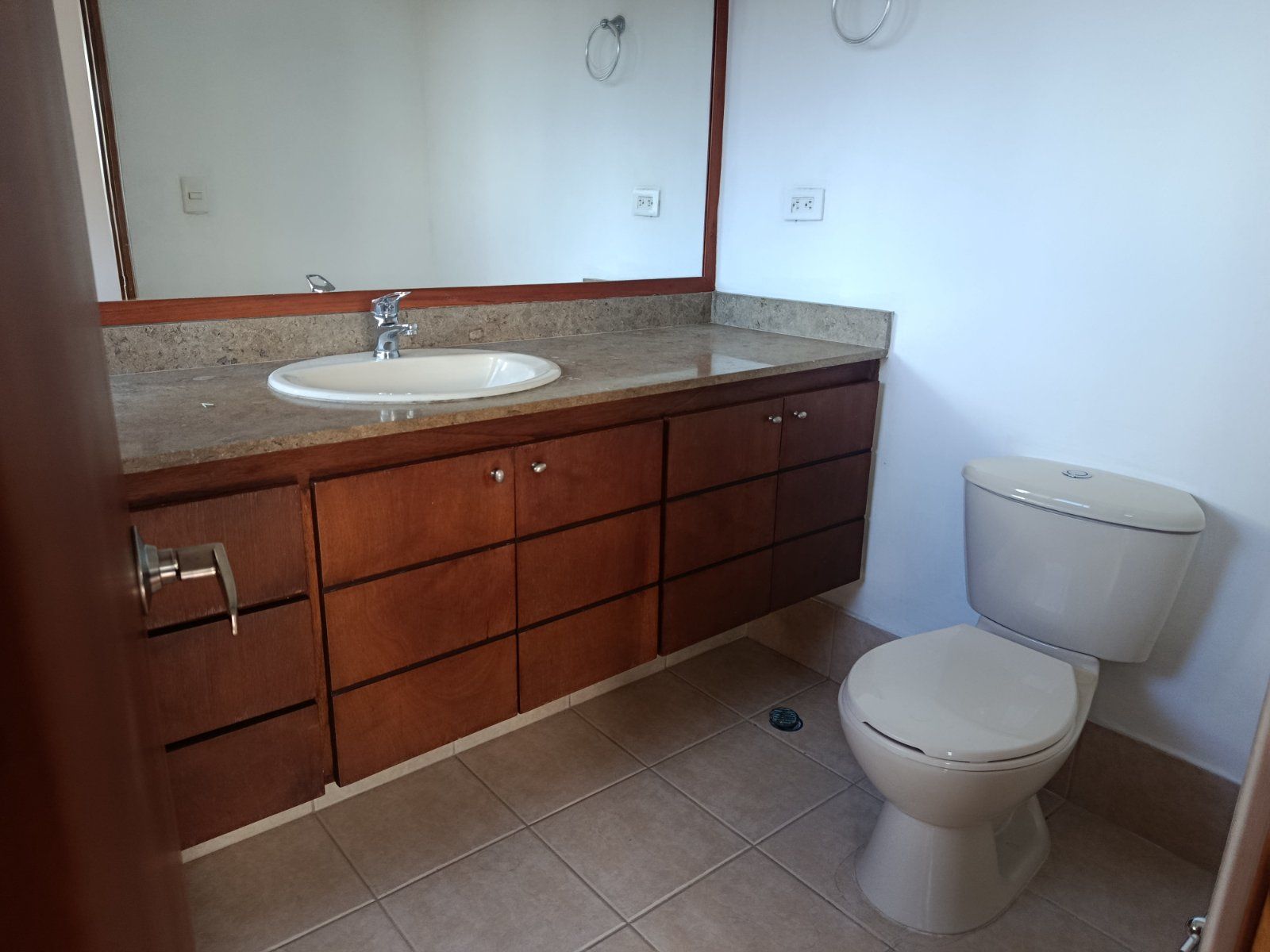 APARTAMENTO EN ARRIENDO UBICADO EN MEDELLÍN SECTOR EL POBLADO - 5