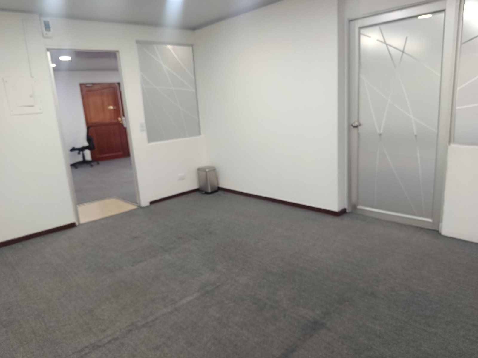OFICINA EN ARRIENDO UBICADO EN MEDELLIN SECTOR LA AGUACATALA - 5