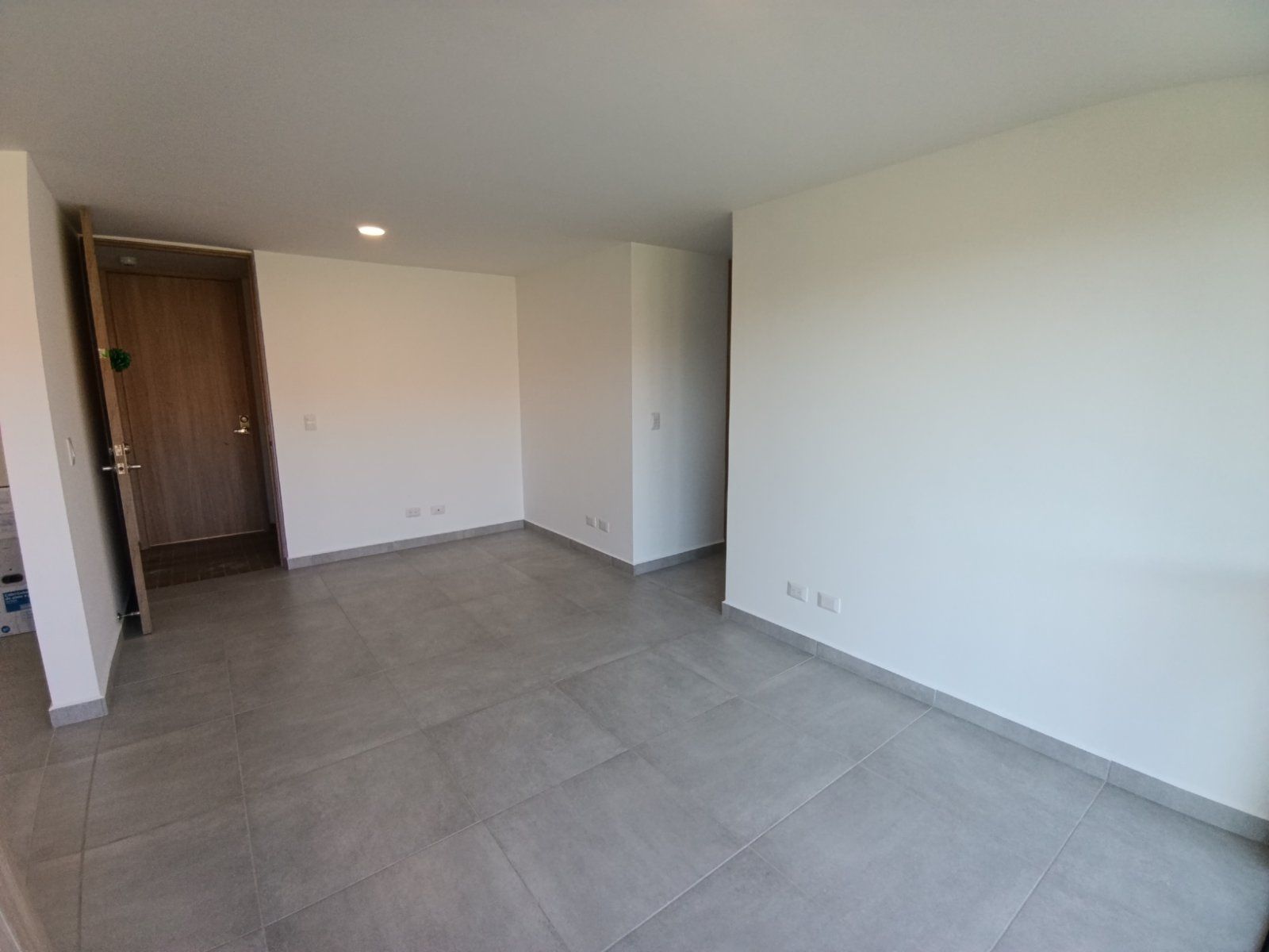 APARTAMENTO EN ARRIENDO UBICADO EN LA CEJA SECTOR COMFAMA - 2