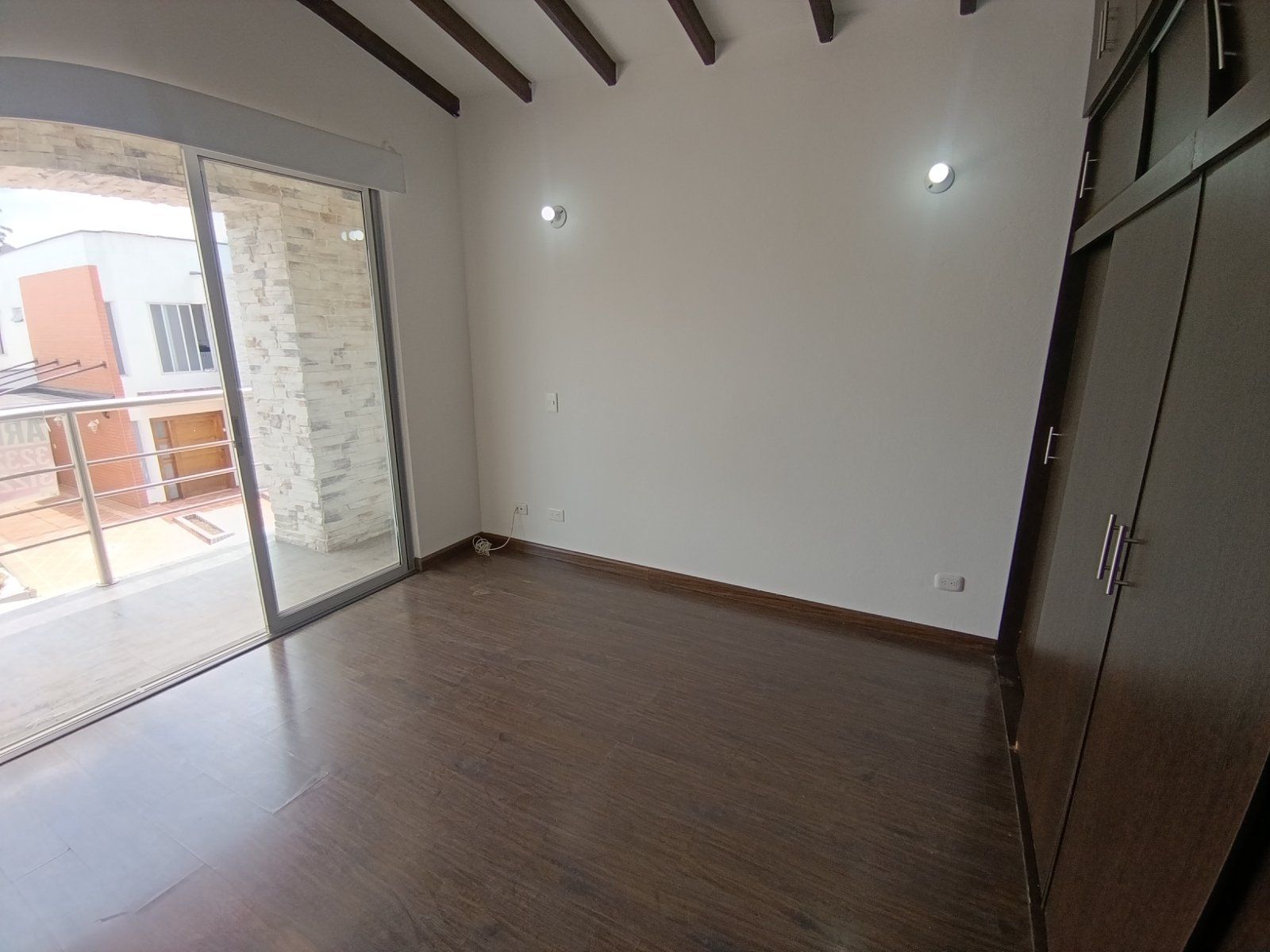 CASA EN ARRIENDO UBICADA EN LA CEJA SECTOR VIVA - 8