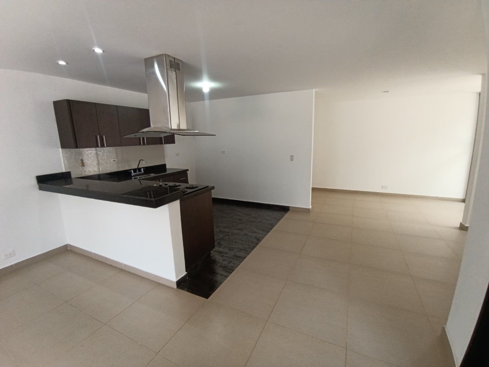 CASA EN ARRIENDO UBICADA EN LA CEJA SECTOR VIVA - 3