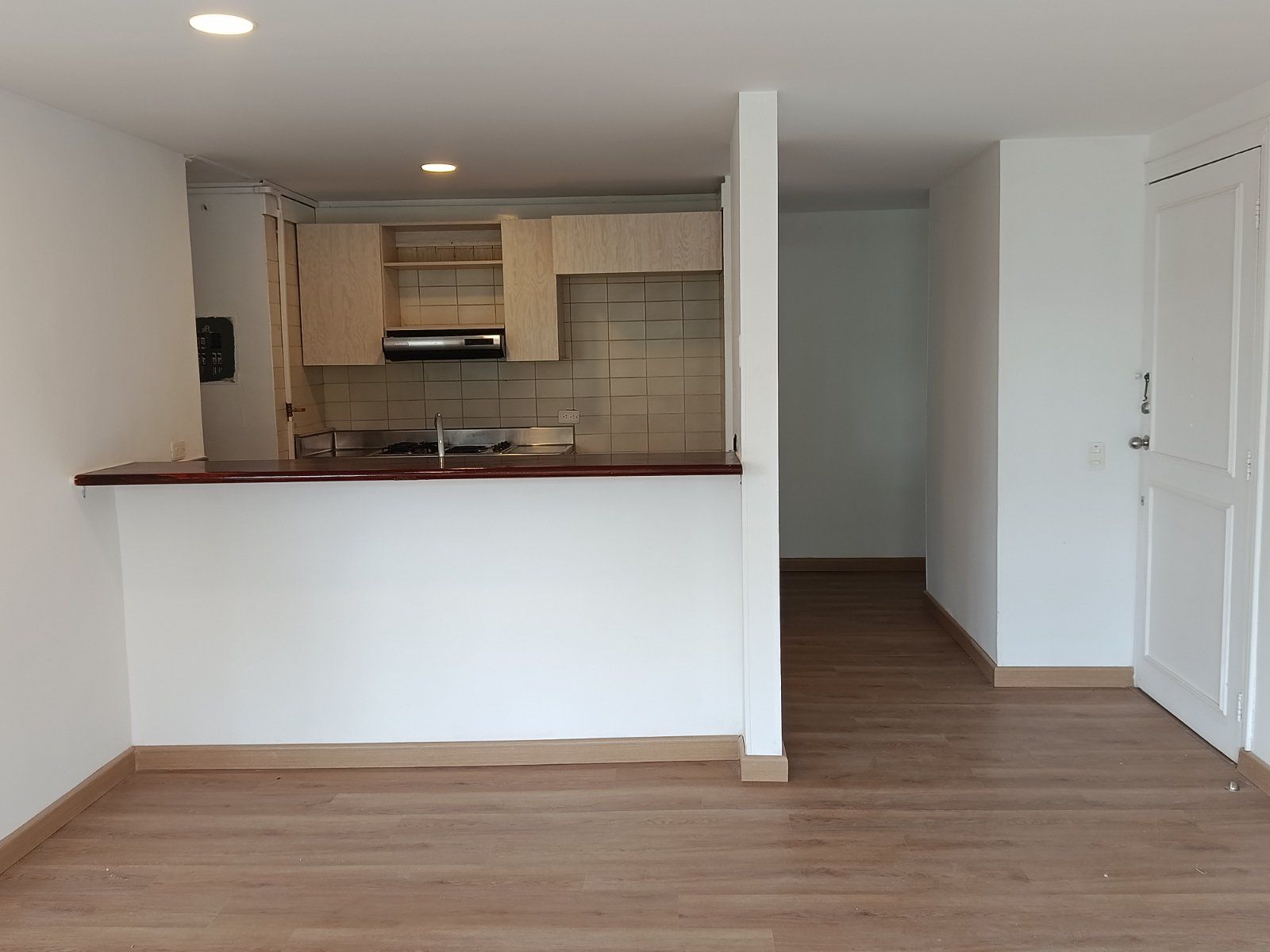 APARTAMENTO EN ARRIENDO UBICADO EN EL POBLADO SECTOR EL TESORO - 4