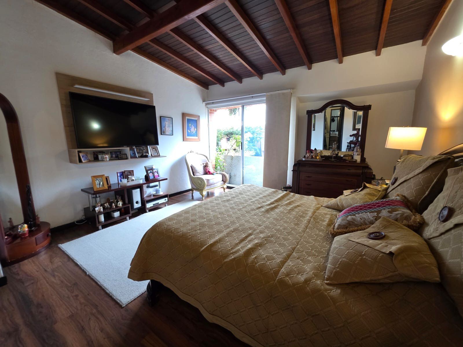 CASA EN VENTA UBICADA EN ENVIGADO SECTOR LOMA DEL ESMERALDAL - 10