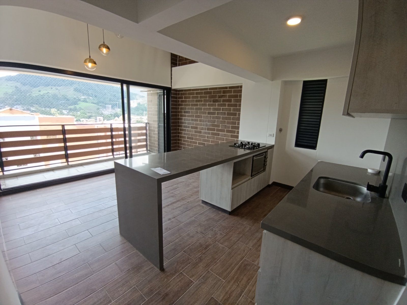 APARTAMENTO EN ARRIENDO UBICADO EN EL RETIRO SECTOR PURO CUERO