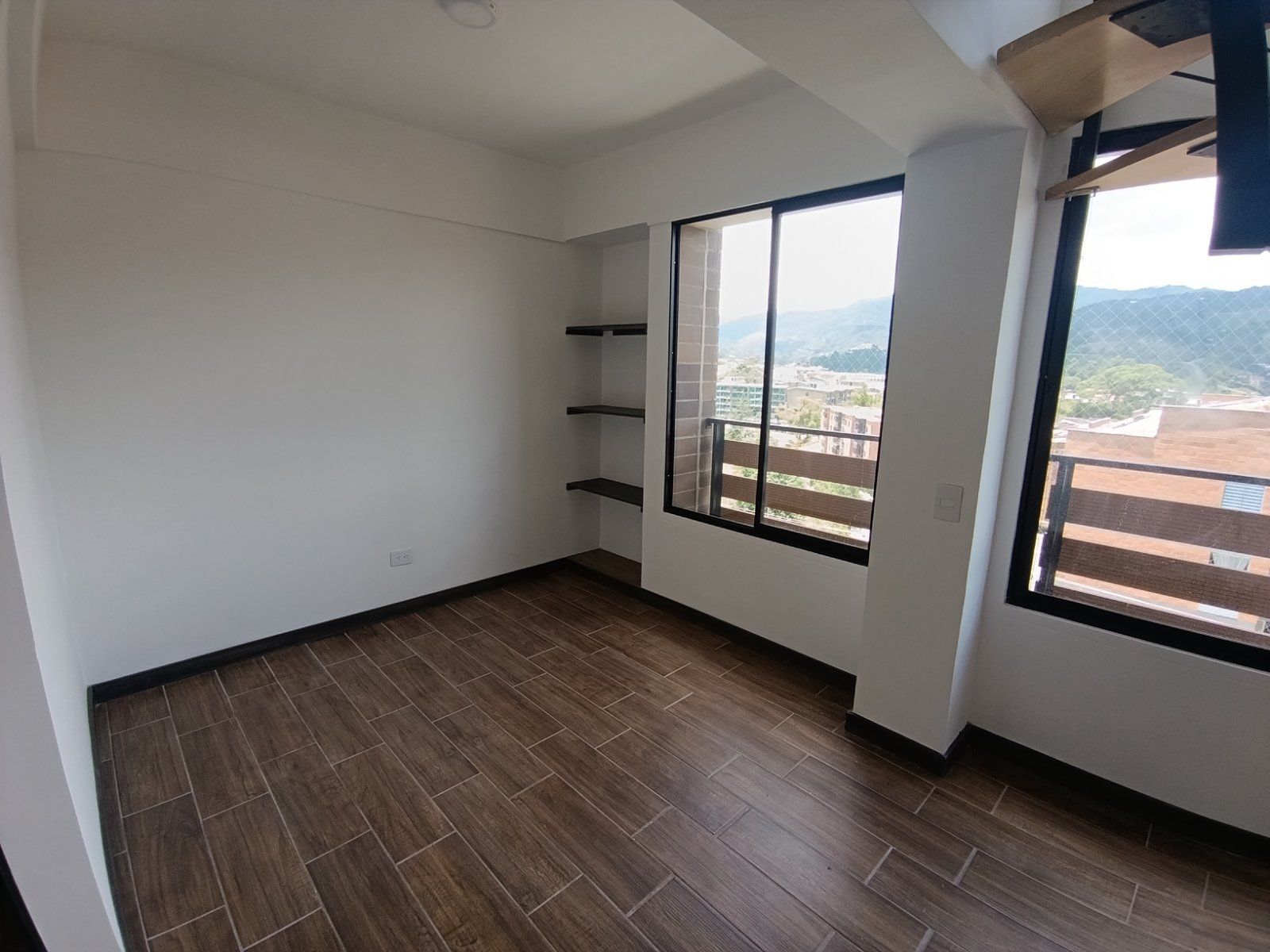 APARTAMENTO EN ARRIENDO UBICADO EN EL RETIRO SECTOR PURO CUERO - 5