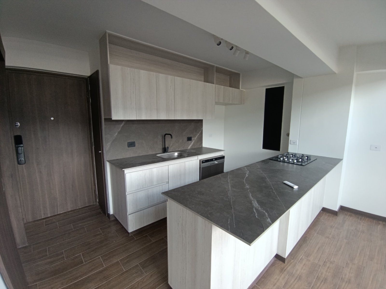 APARTAMENTO EN ARRIENDO UBICADO EN EL RETIRO SECTOR PURO CUERO - 5