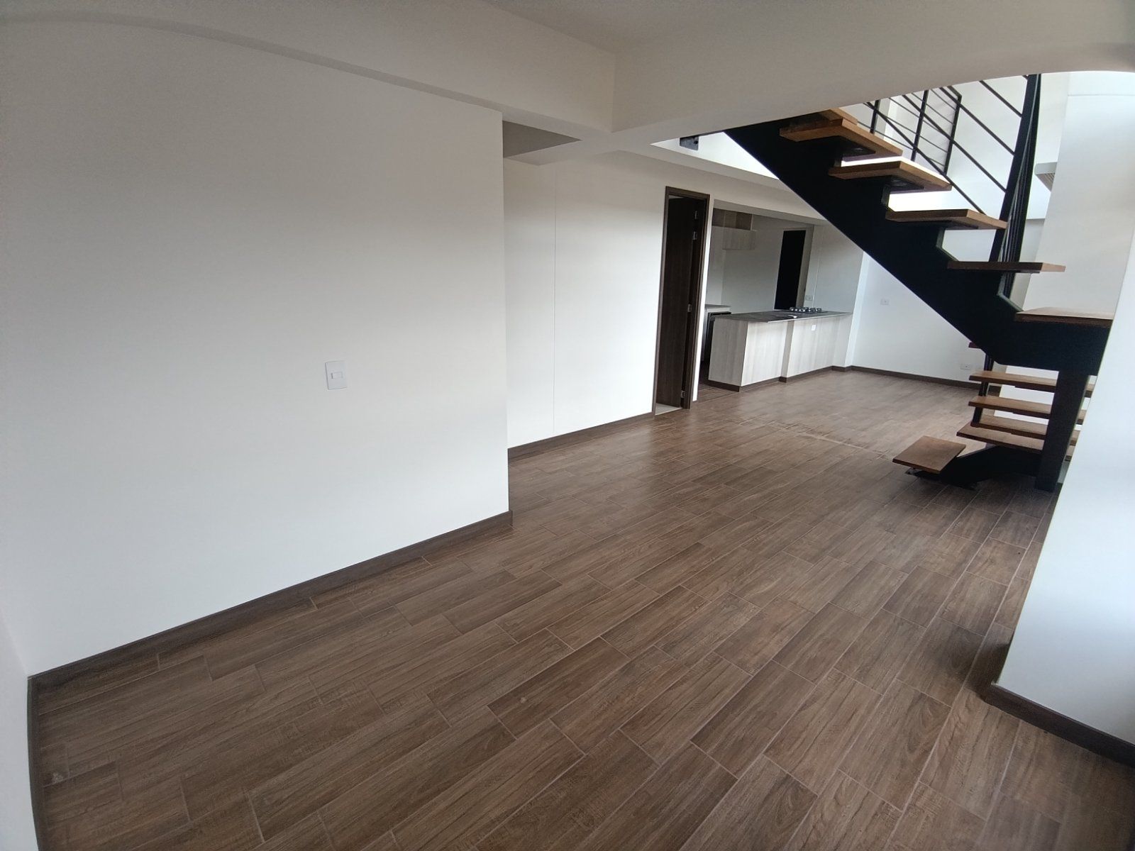 APARTAMENTO EN ARRIENDO UBICADO EN EL RETIRO SECTOR PURO CUERO - 3