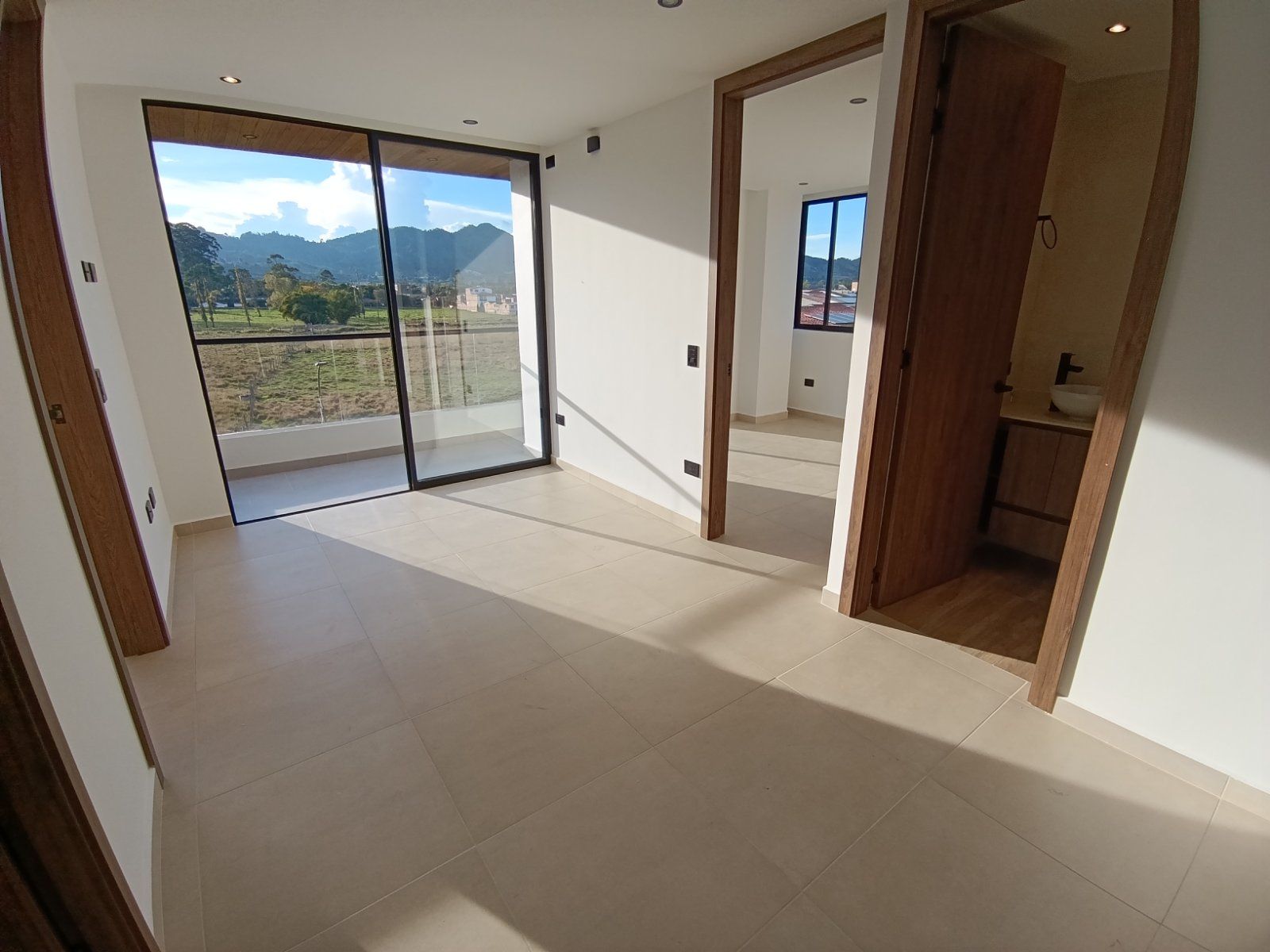 APARTAMENTO EN ARRIENDO UBICADO EN LA CEJA SECTOR VIVA - 3