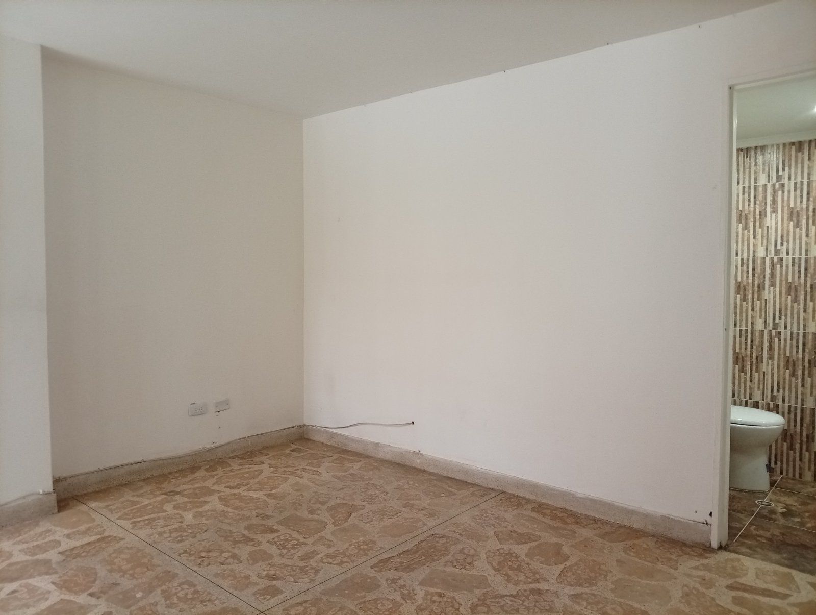 APARTAMENTO EN VENTA UBICADO EN MEDELLIN SECTOR FERRINI - 7