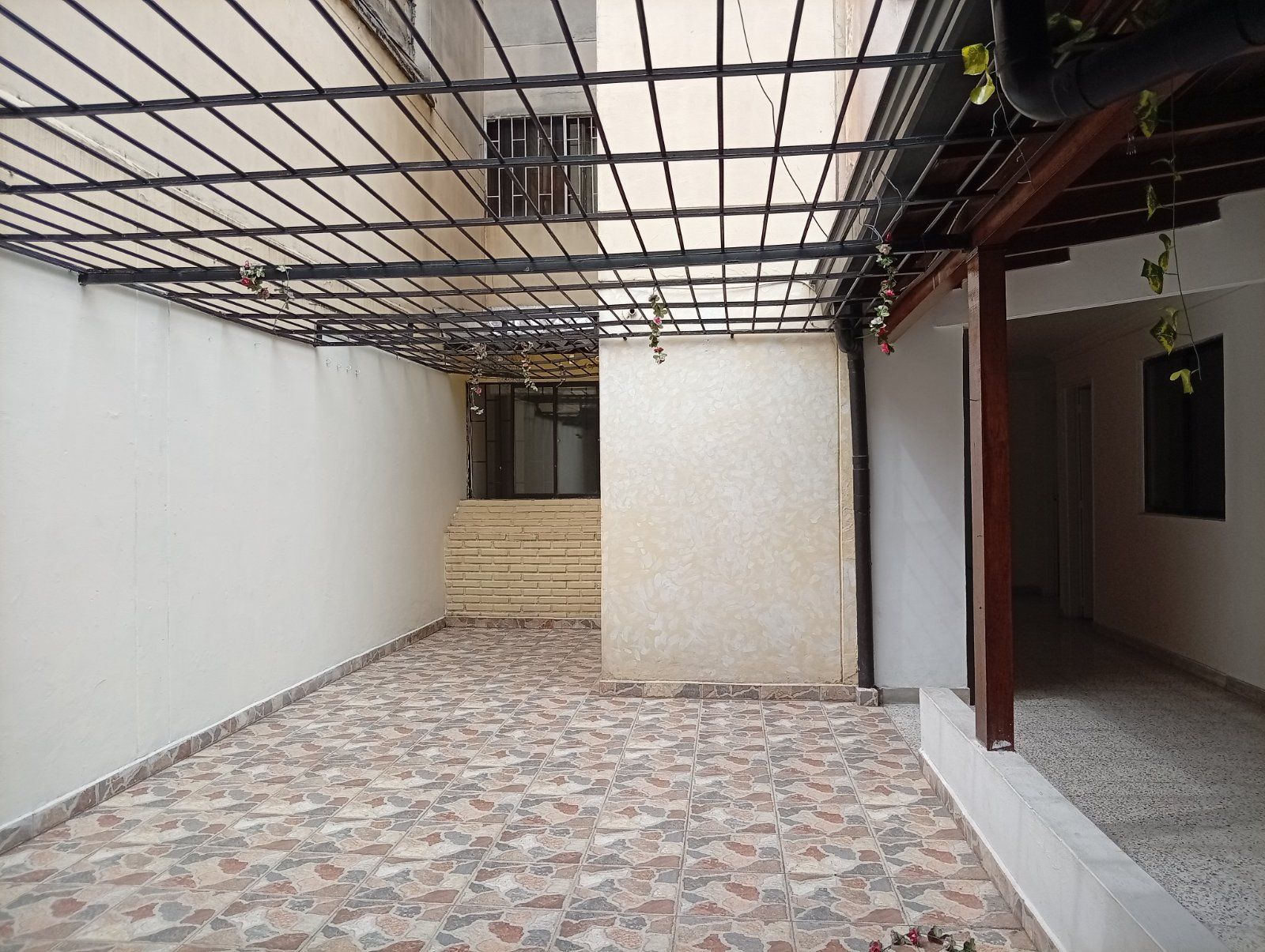 APARTAMENTO EN VENTA UBICADO EN MEDELLIN SECTOR FERRINI - 6