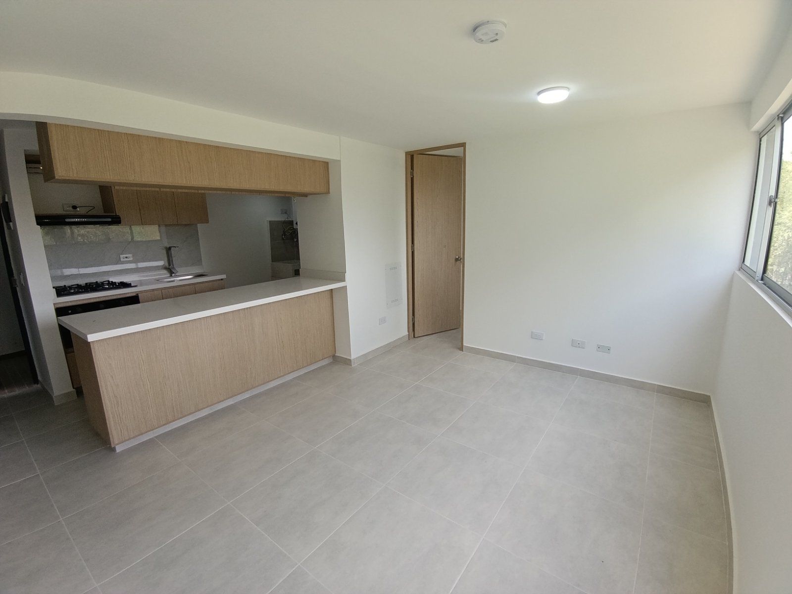 APARTAMENTO EN ARRIENDO UBICADO EN MARINILLA SECTOR TINAJAS - 3