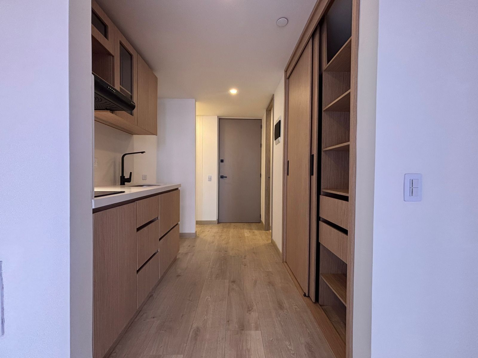 APARTAESTUDIO EN VENTA UBICADO EN SABANETA SECTOR CALLE LARGA - 10