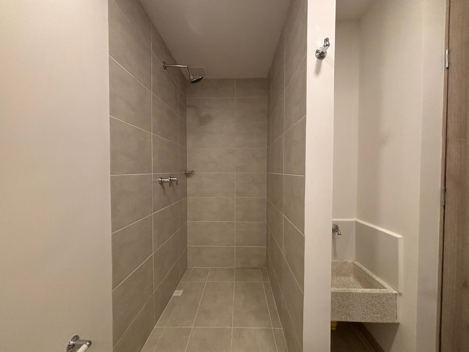 APARTAESTUDIO EN VENTA UBICADO EN SABANETA SECTOR CALLE LARGA - 11