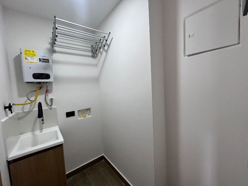 APARTAMENTO EN ARRIENDO UBICADO EN SABANETA SECTOR CALLE LARGA - 8