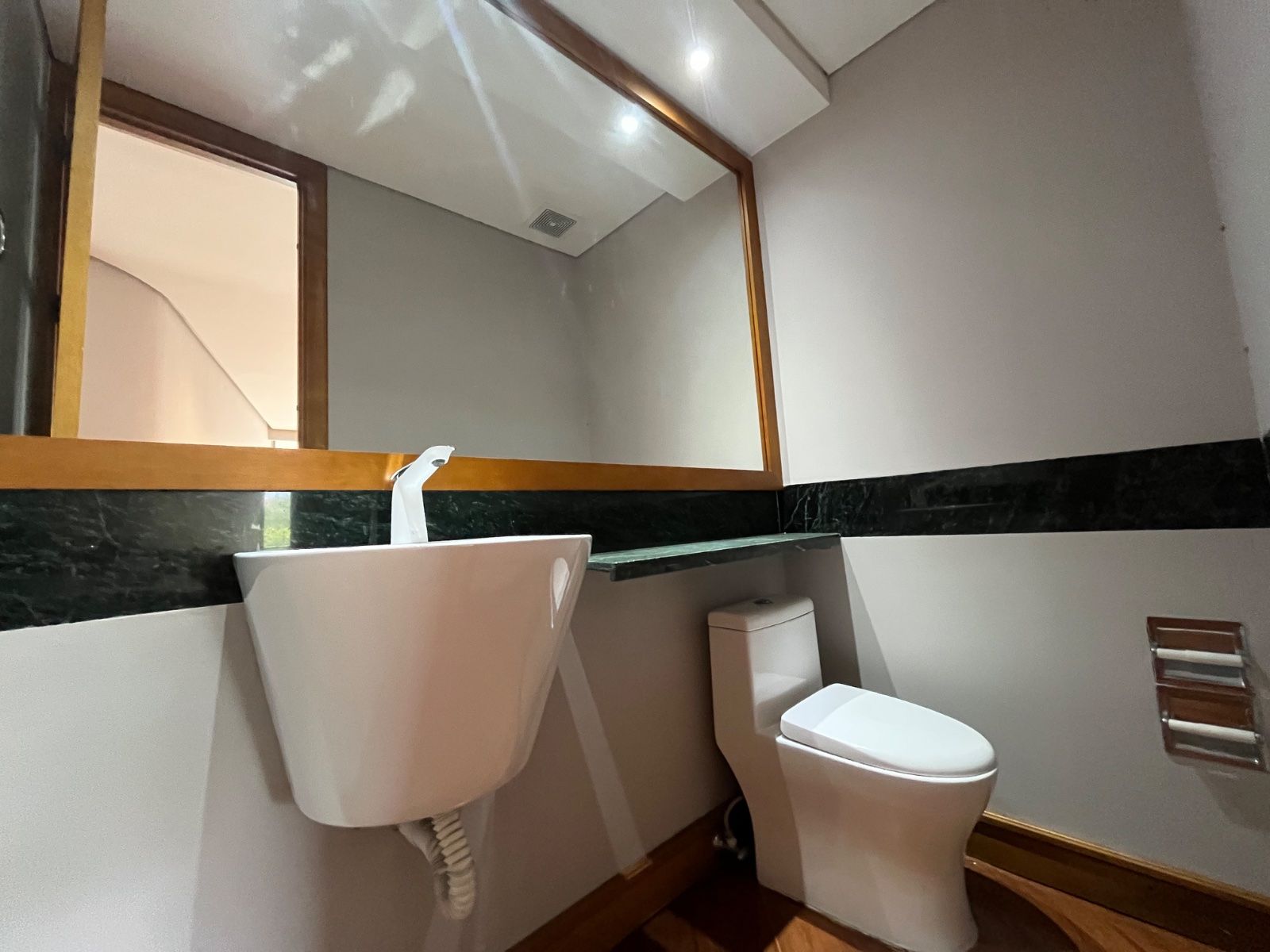 APARTAMENTO EN ARRIENDO UBICADO EN MEDELLIN SECTOR POBLADO - 10