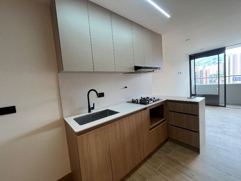 APARTAMENTO EN ARRIENDO UBICADO EN SABANETA SECTOR CALLE LARGA - 2