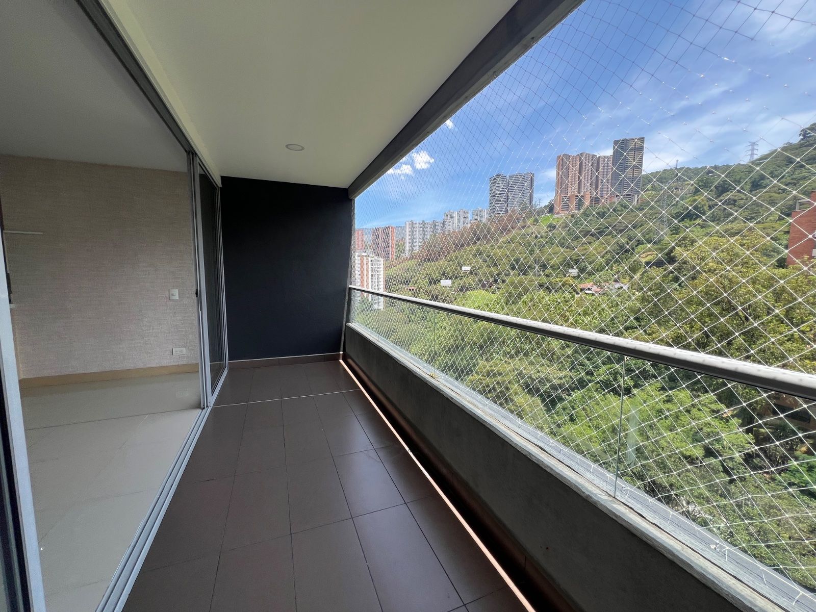APARTAMENTO EN ARRIENDO UBICADO EN MEDELLIN SECTOR CASTROPOL - 19