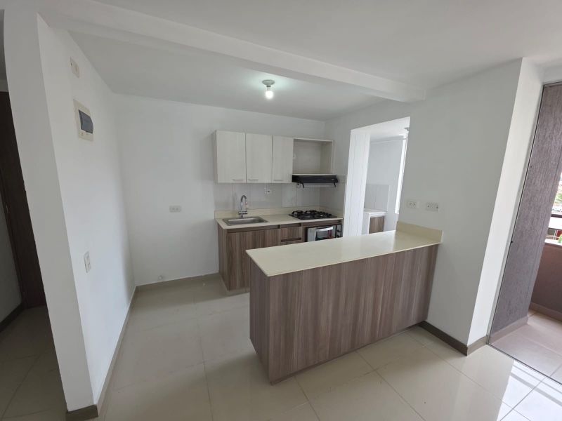 APARTAMENTO EN ARRIENDO UBICADO EN LA ESTRELLA SECTOR POBLADO DEL SUR - 2