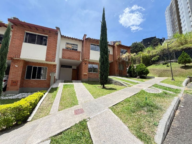CASA EN ARRIENDO UBICADO EN SABANETA POR EL SECTOR LA DOCTORA - 27