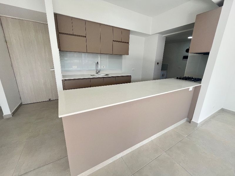  APARTAMENTO EN ARRIENDO UBICADO EN SABANETA  SECTOR ALTO DE LAS FLORES - 2