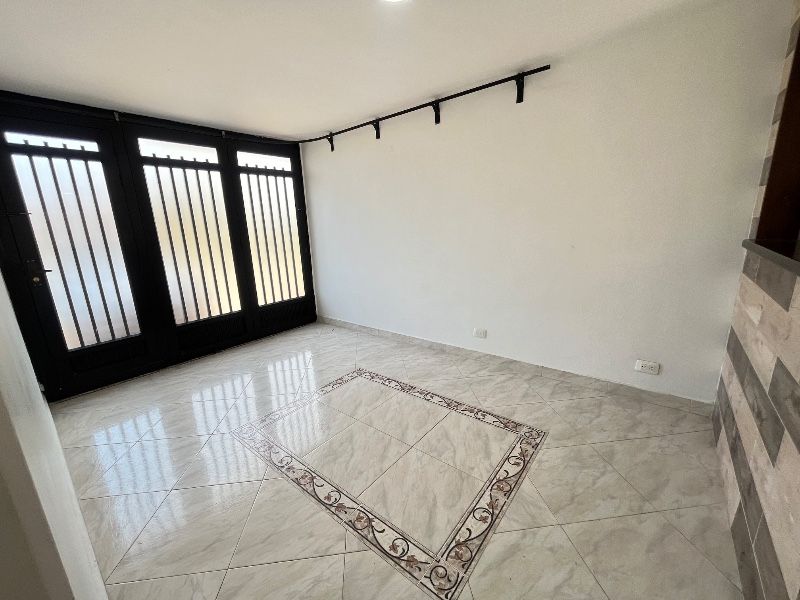 CASA EN ARRIENDO UBICADA EN LA ESTRELLA SECTOR POBLADO SUR - 22