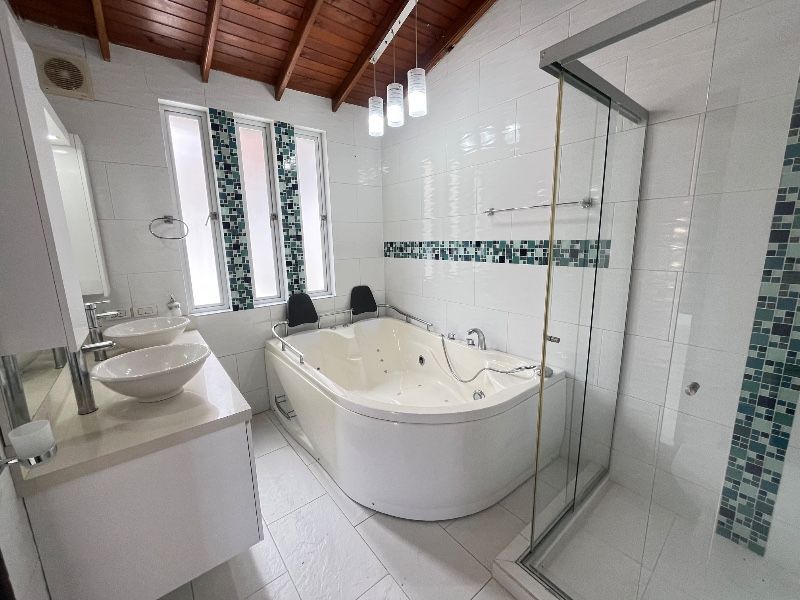 CASA EN ARRIENDO UBICADA EN LA ESTRELLA SECTOR POBLADO SUR - 17