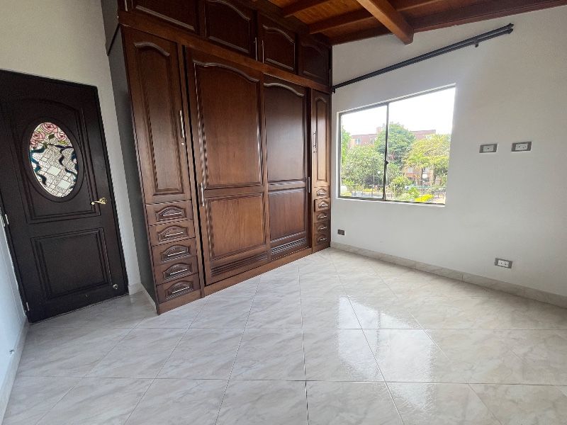 CASA EN ARRIENDO UBICADA EN LA ESTRELLA SECTOR POBLADO SUR - 14