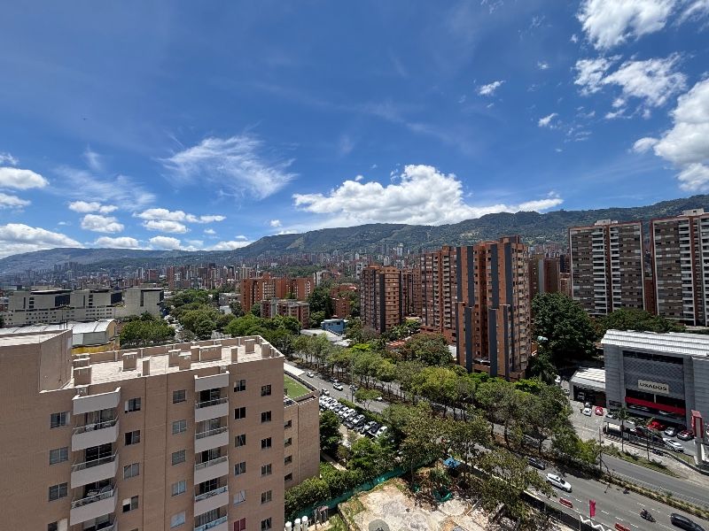 APARTAMENTO EN ARRIENDO UBICADO EN ENVIGADO SECTOR JARDINES - 11