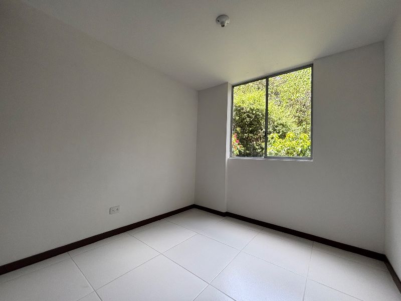 APARTAMENTO EN ARRIENDO UBICADO EN ENVIGADO SECTOR ALTO DE LAS FLORES - 6