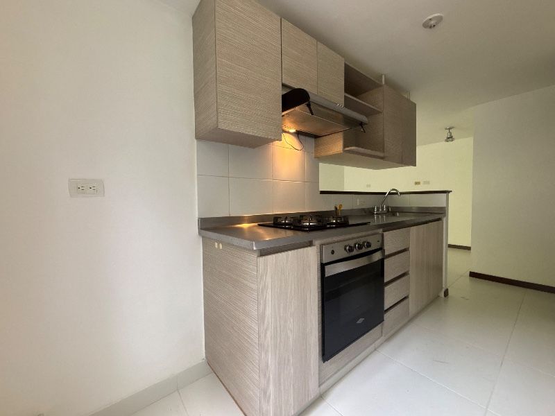 APARTAMENTO EN ARRIENDO UBICADO EN ENVIGADO SECTOR ALTO DE LAS FLORES - 2