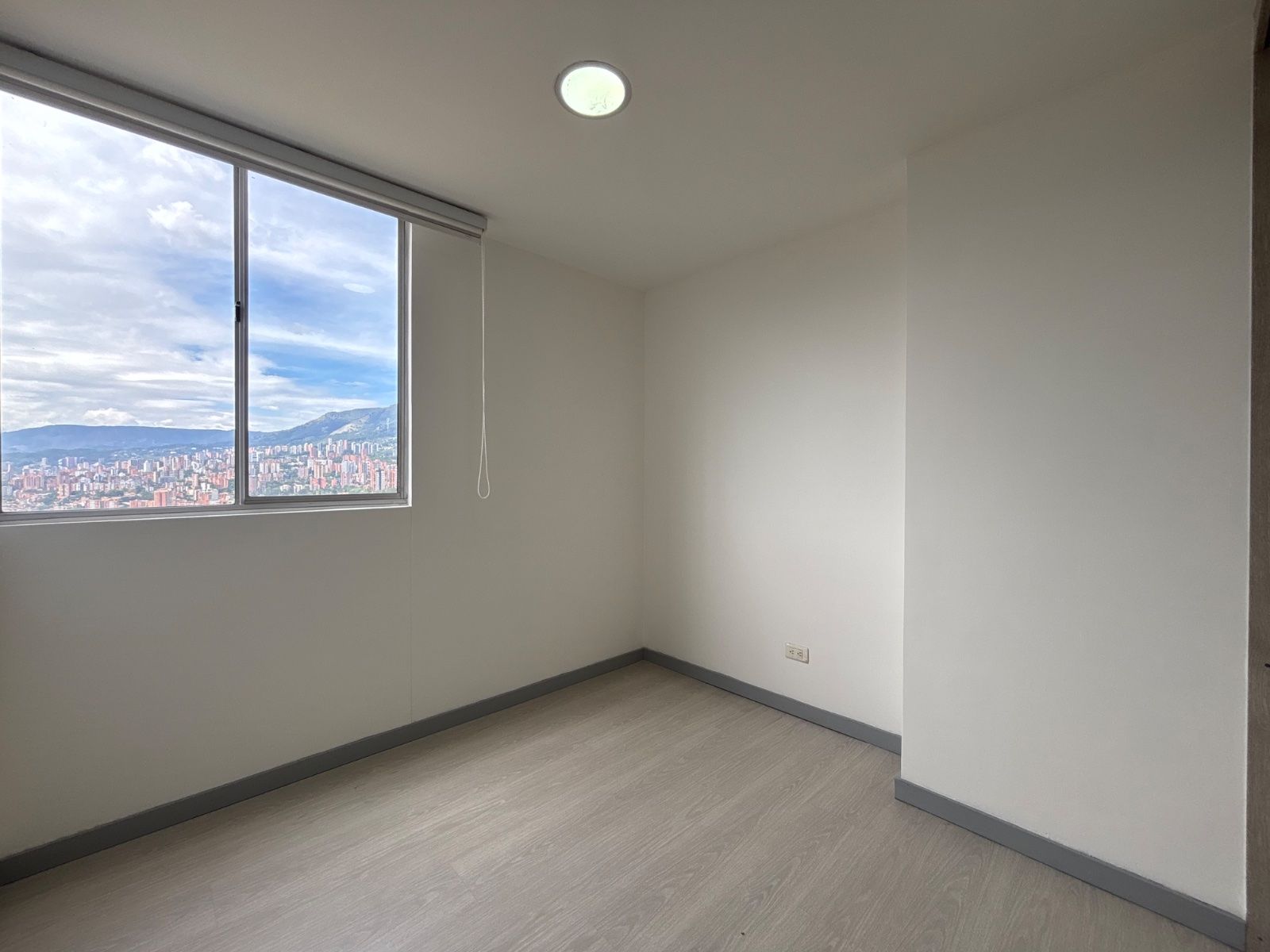 APARTAMENTO EN ARRIENDO UBICADO EN ENVIGADO SECTOR LAS ANTILLAS - 5