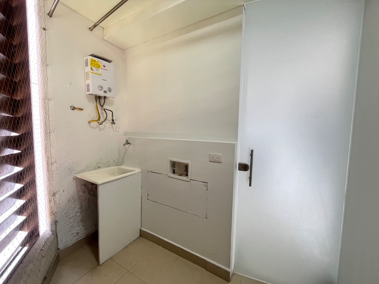 APARTAMENTO EN ARRIENDO UBICADO EN SABANETA SECTOR LAS LOMITAS - 16