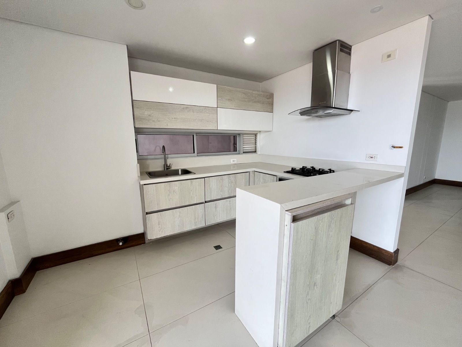 APARTAMENTO EN ARRIENDO UBICADO EN SABANETA SECTOR LAS LOMITAS - 4